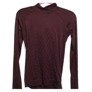 Lululemon size 8 maroon hooded long sleeve shirt